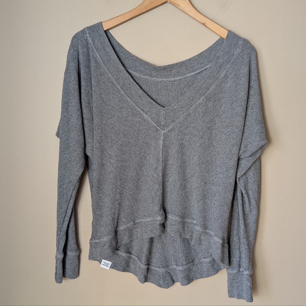 VIMMIA long sleeve top Size Small In Grey